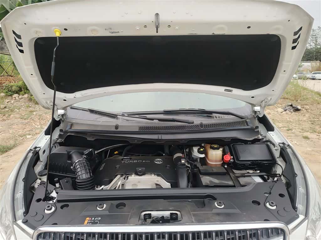 Buick GL8, 2019 21