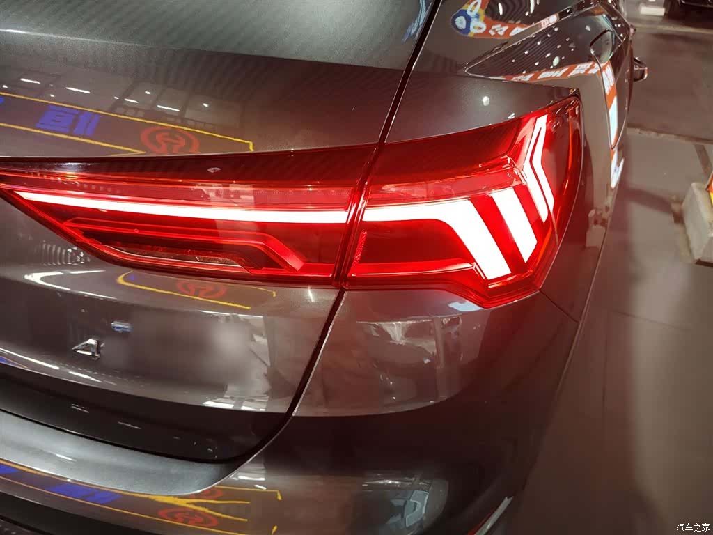 Audi Q3, 2022 8