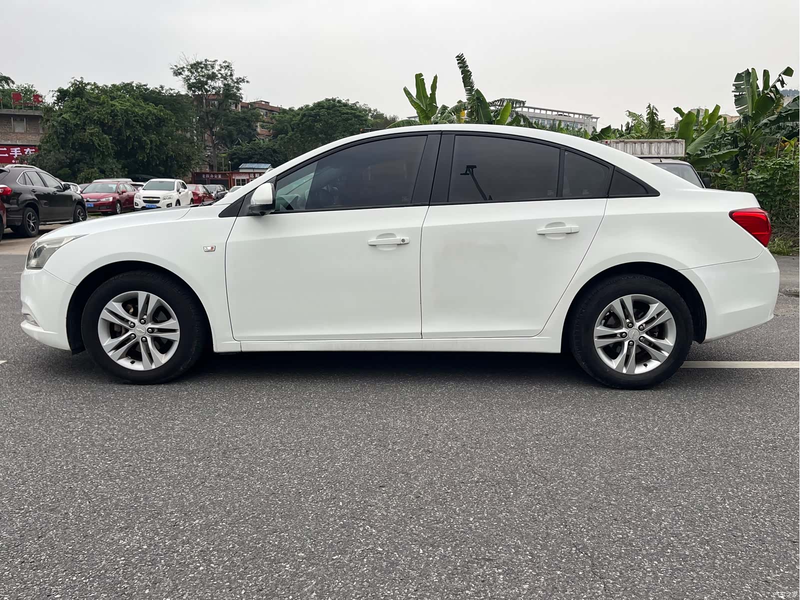 Chevrolet SE, 2014 все фото