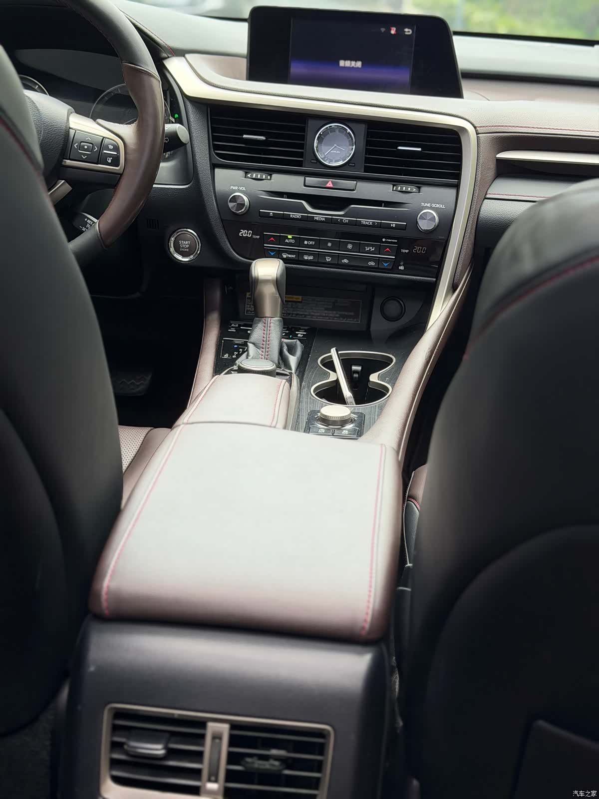 Lexus RX, 2017 9