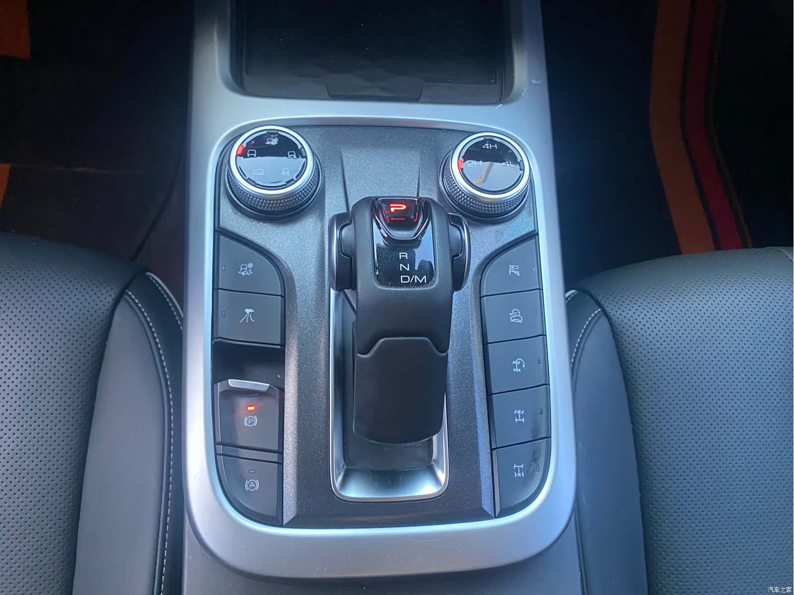 Tank 300, 2023 10