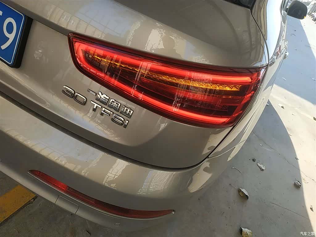 Audi Q3, 2015 24