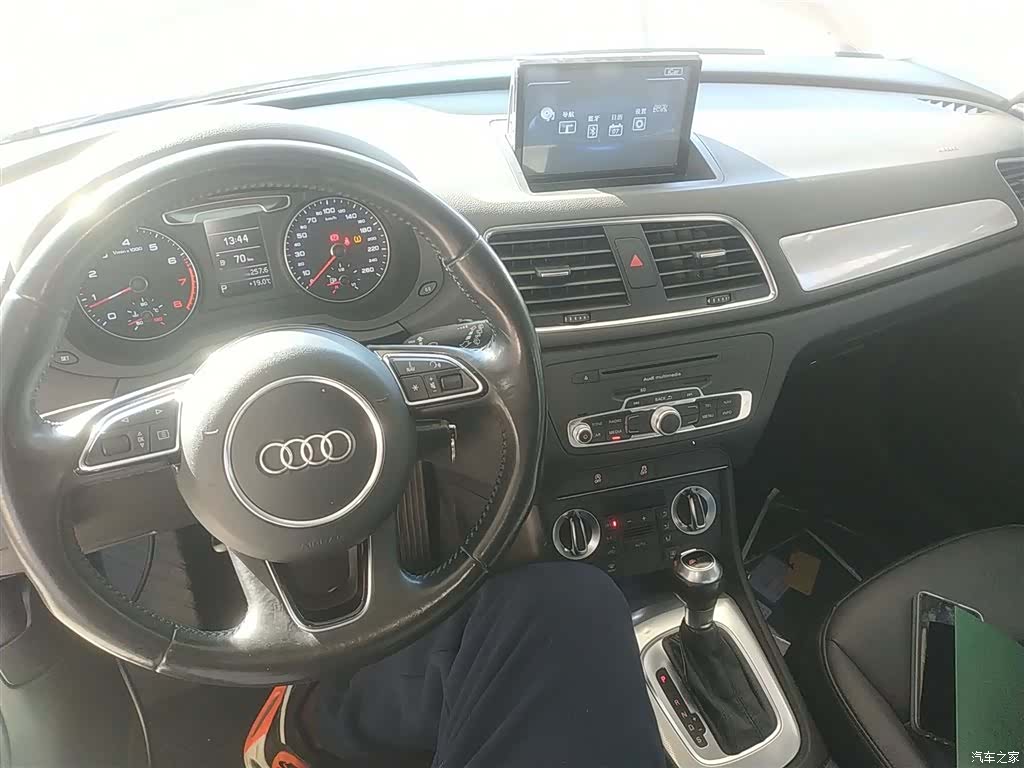 Audi Q3, 2015 12