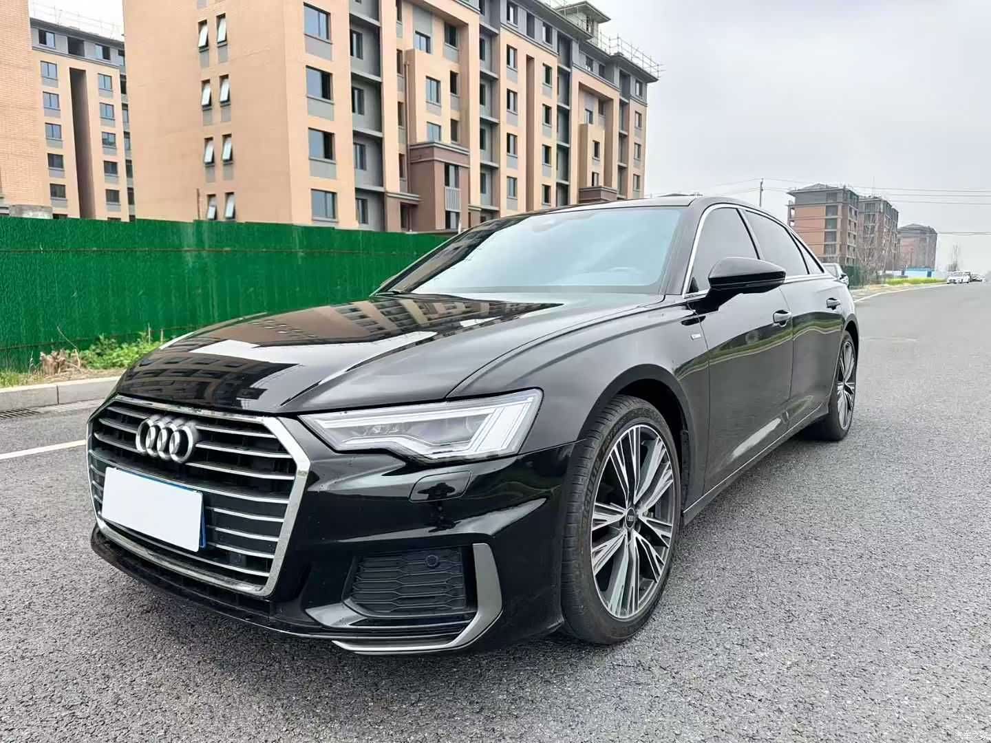 Audi A6L, 2022 1