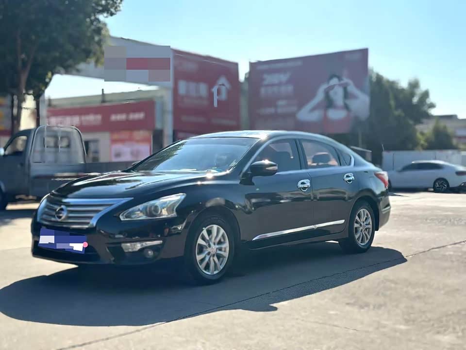 Nissan Teana
