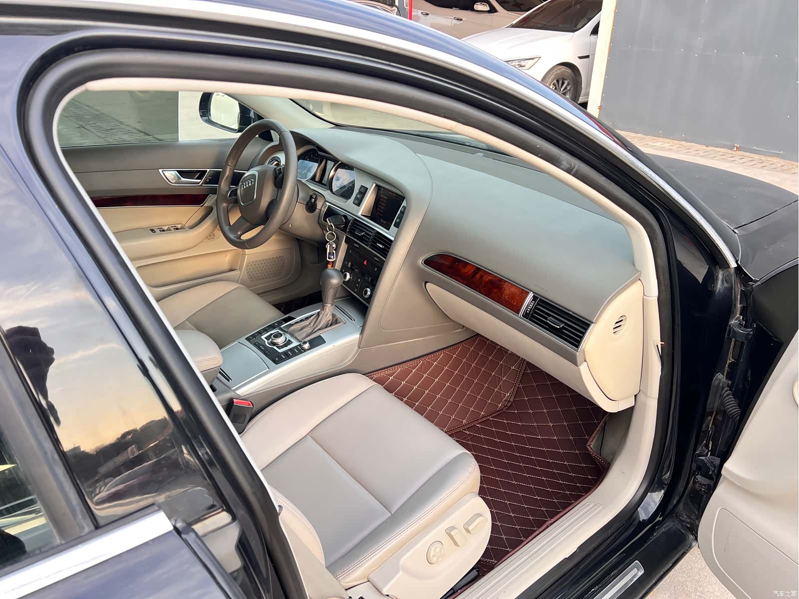 Audi A6L, 2012 18