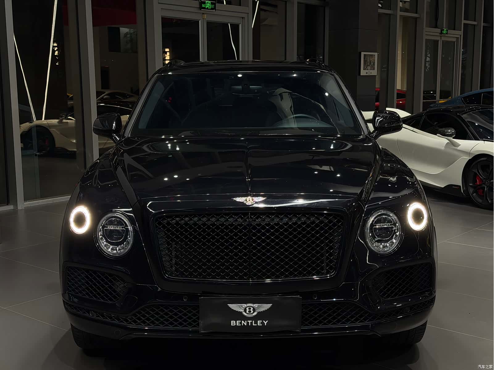 Bentley Bentayga, 2020 2
