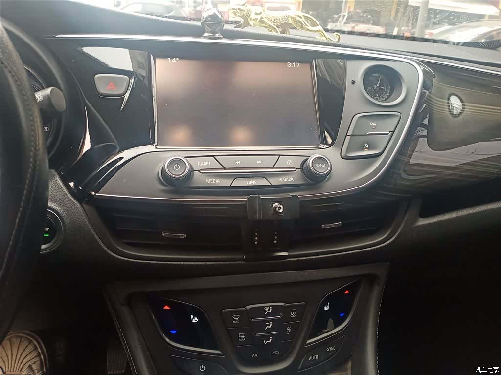 Buick Envision Plus, 2018 13