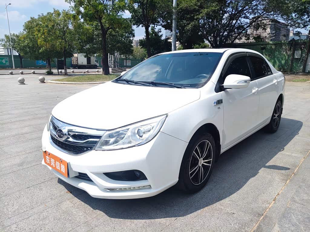 BYD Surui