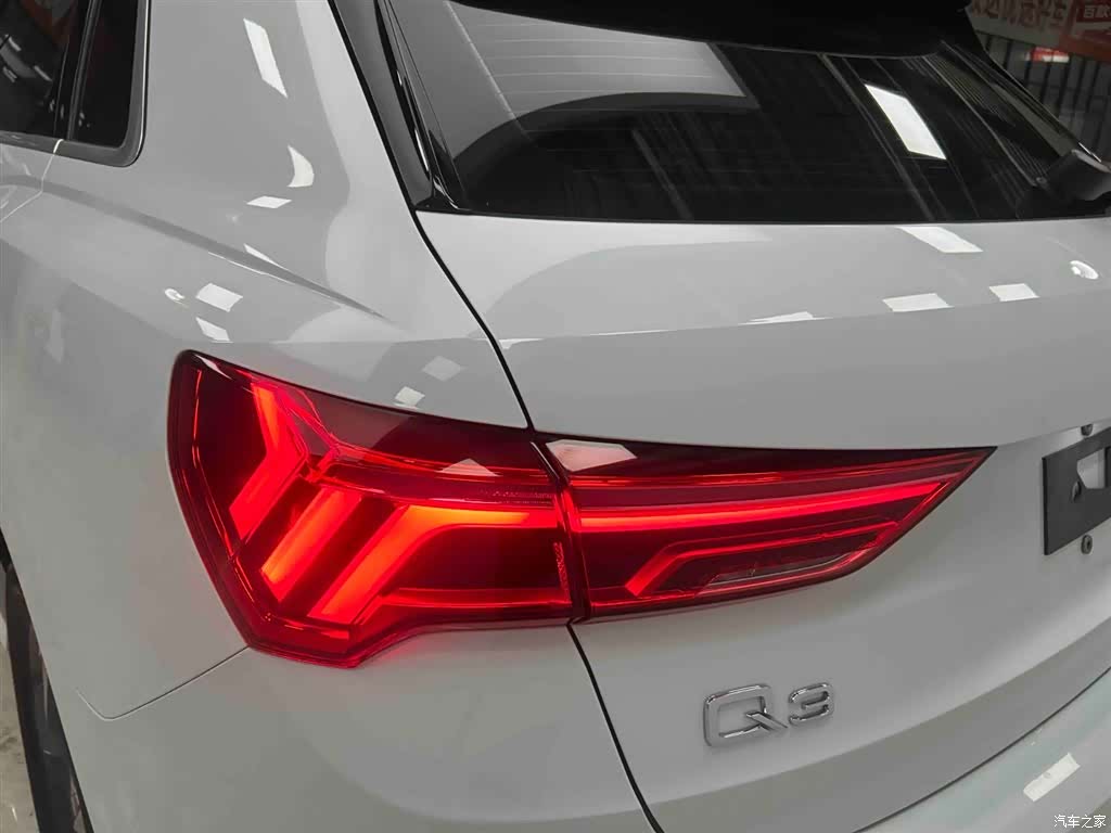 Audi Q3, 2023 19
