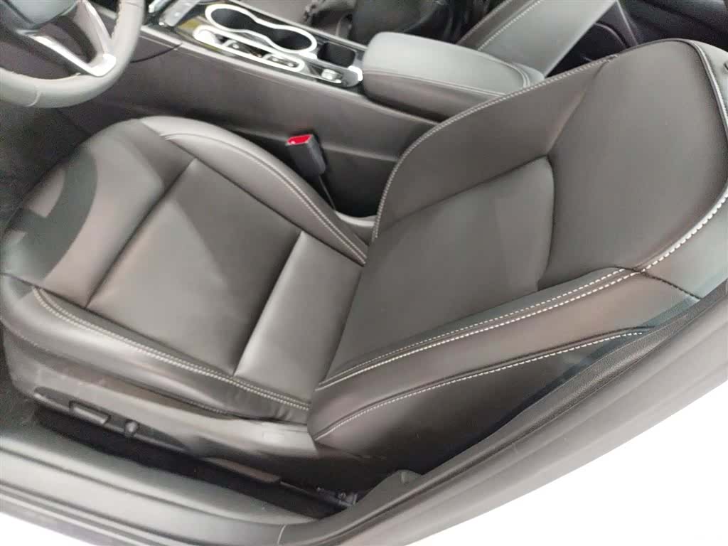 Buick Regal, 2026 11