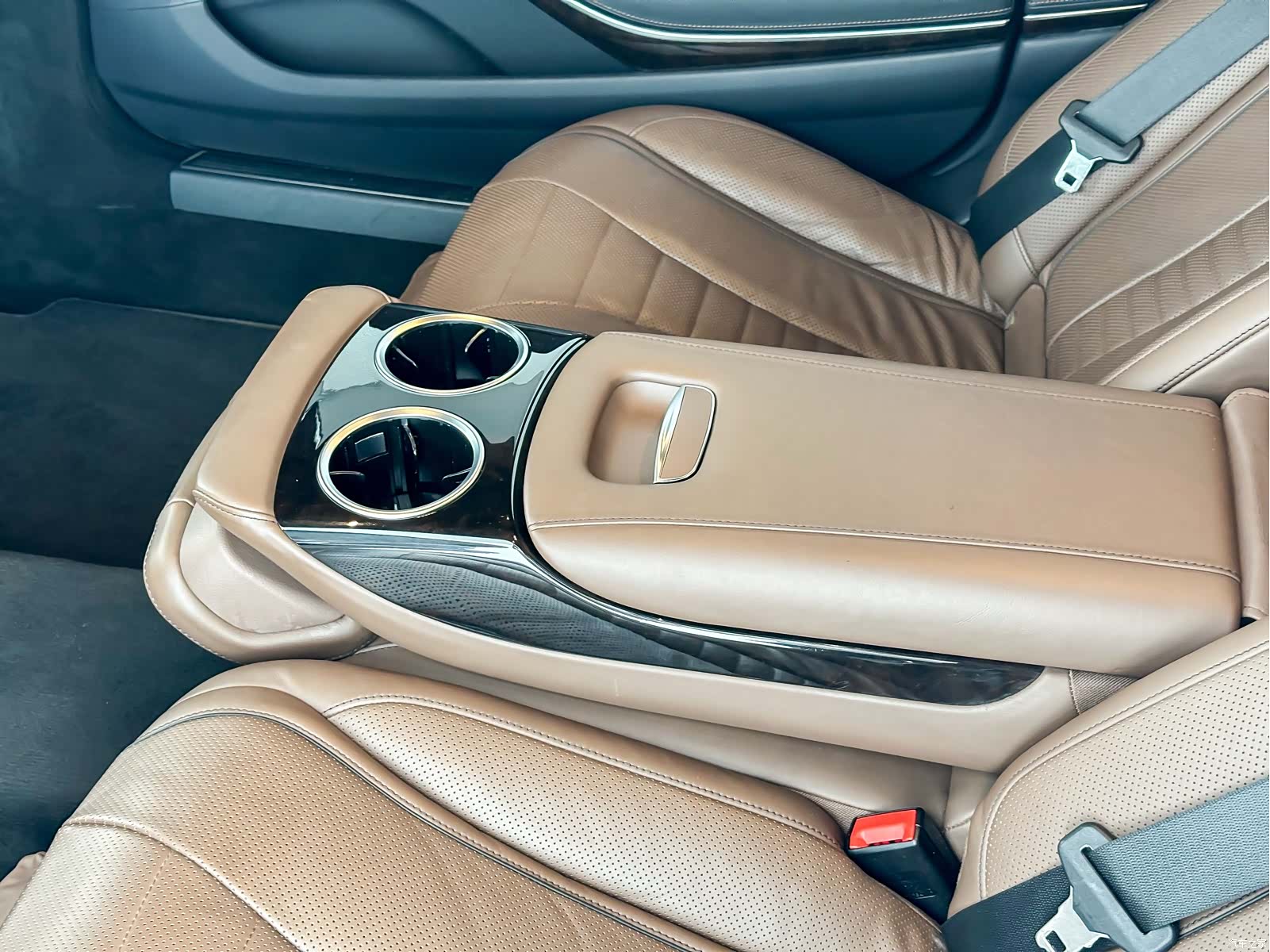 Maybach S-Class, 2019 11