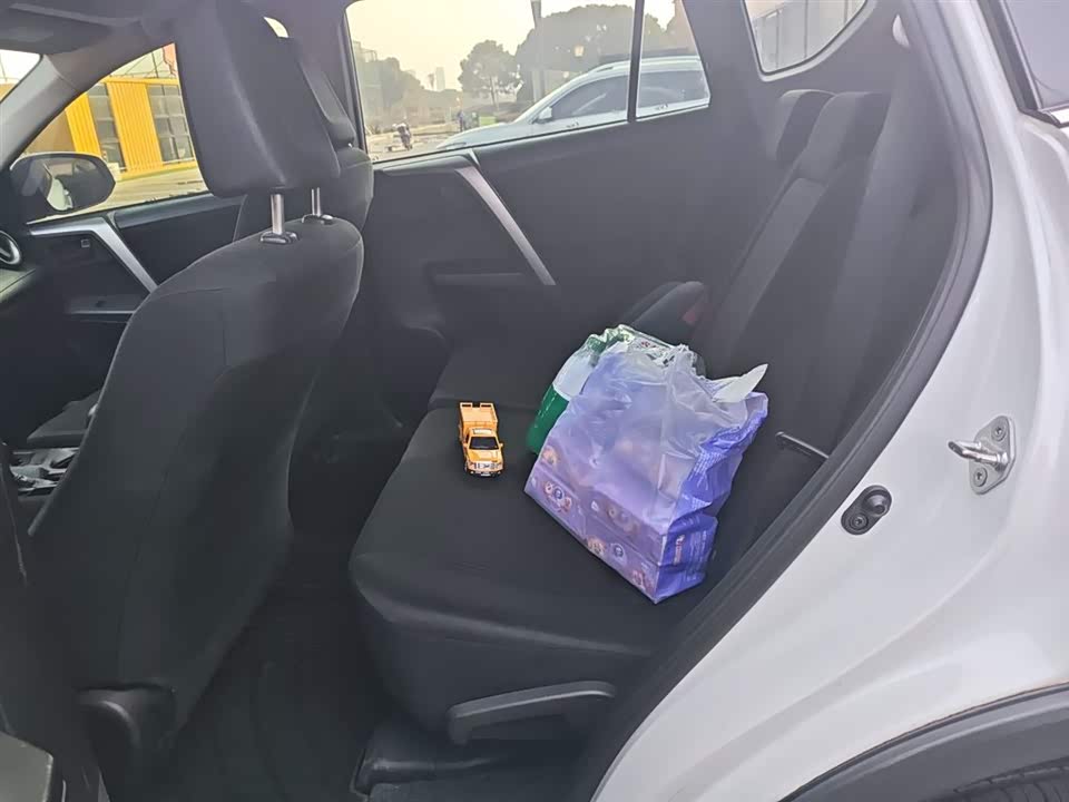 Toyota RAV4 Rongfang