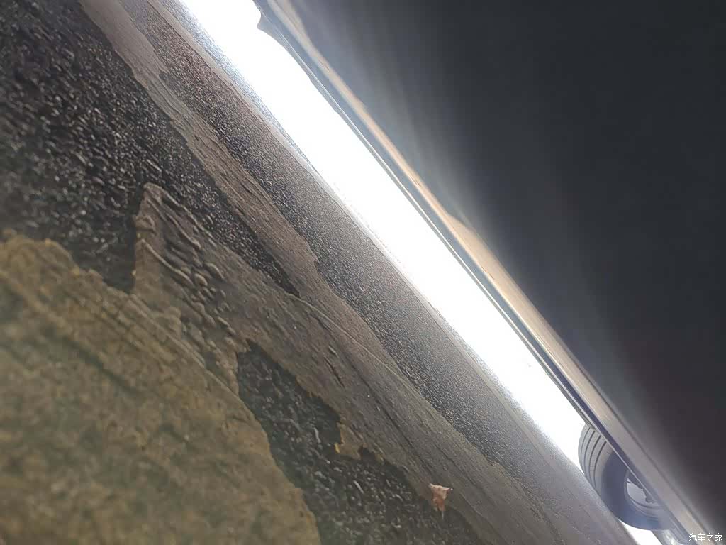 Tesla Model Y, 2023 18