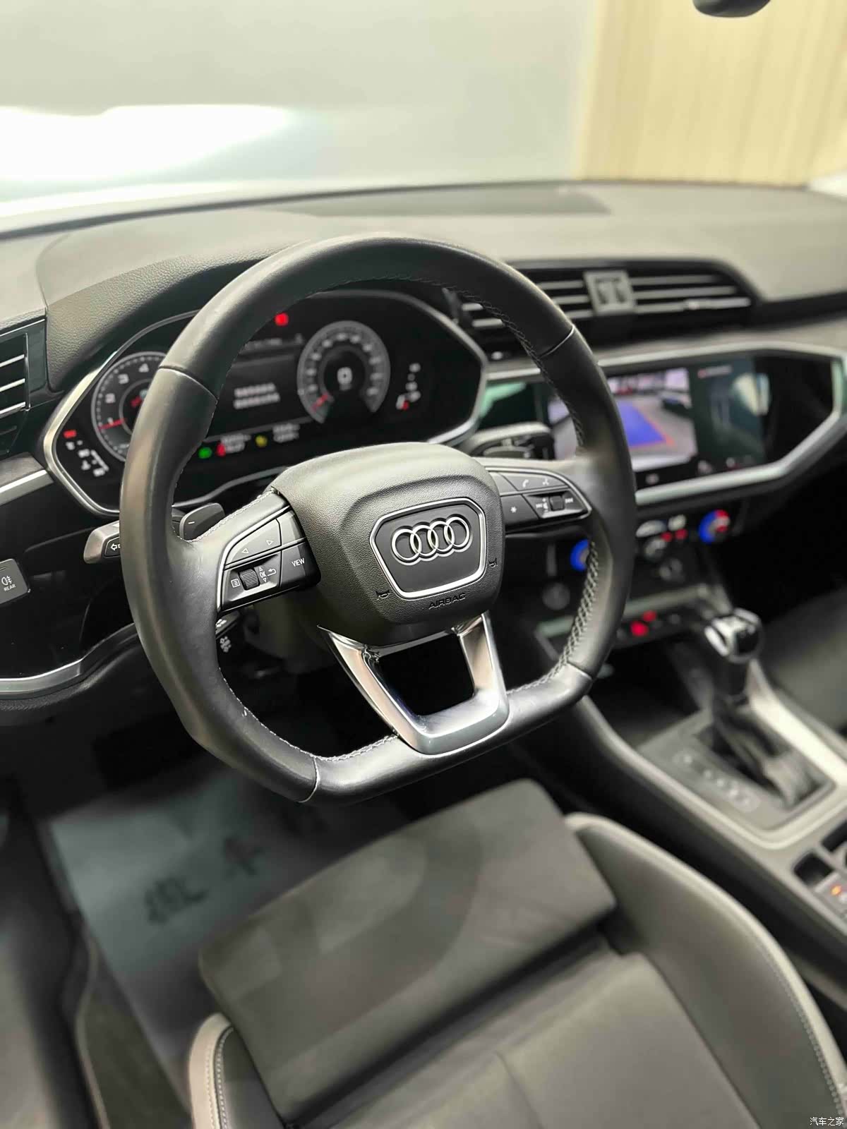 Audi Q3, 2022 20