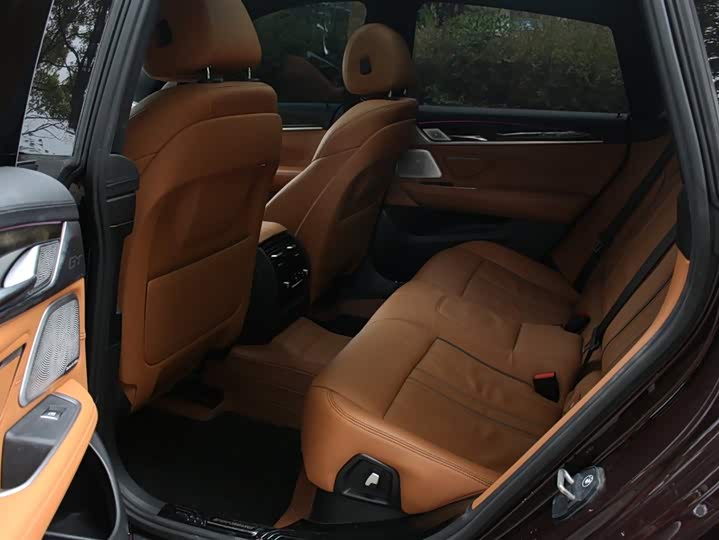 BMW 6 Series GT 2018 630i M Sport package