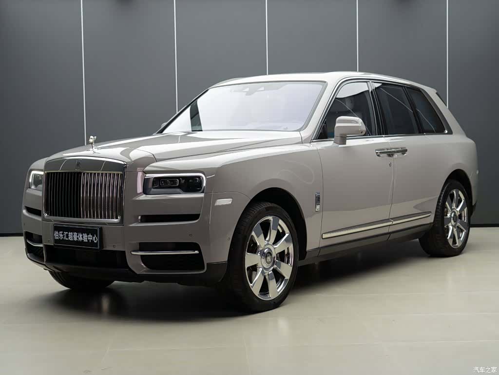 Rolls-Royce Cullinan, 2021 2
