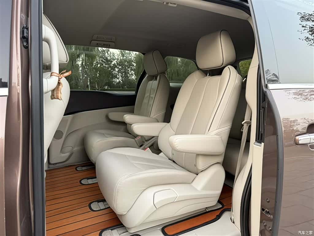 Buick GL8, 2021 11