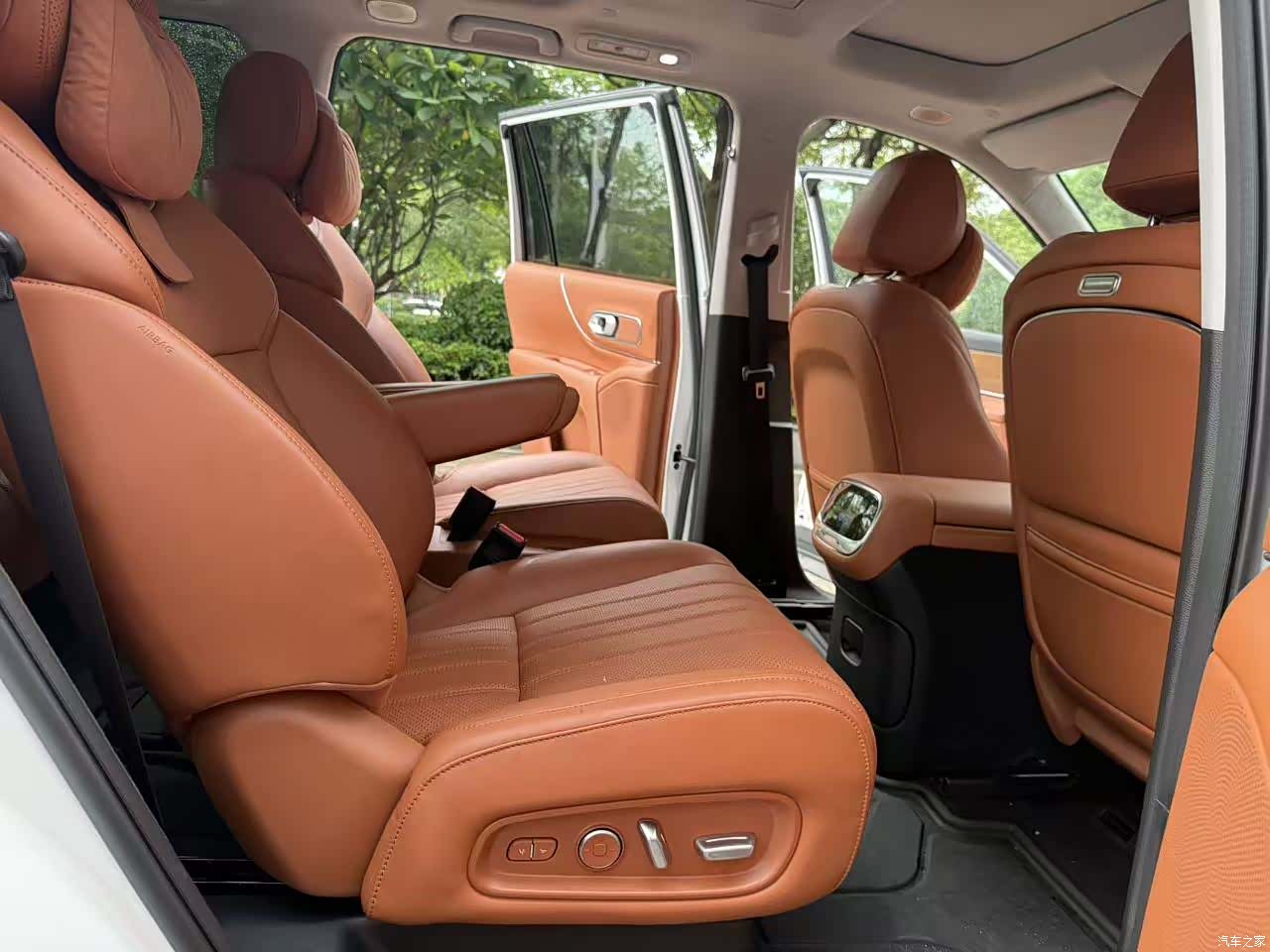 Trumpchi S9, 2026 8