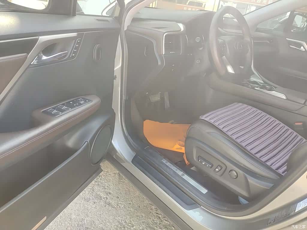 Lexus RX, 2017 16