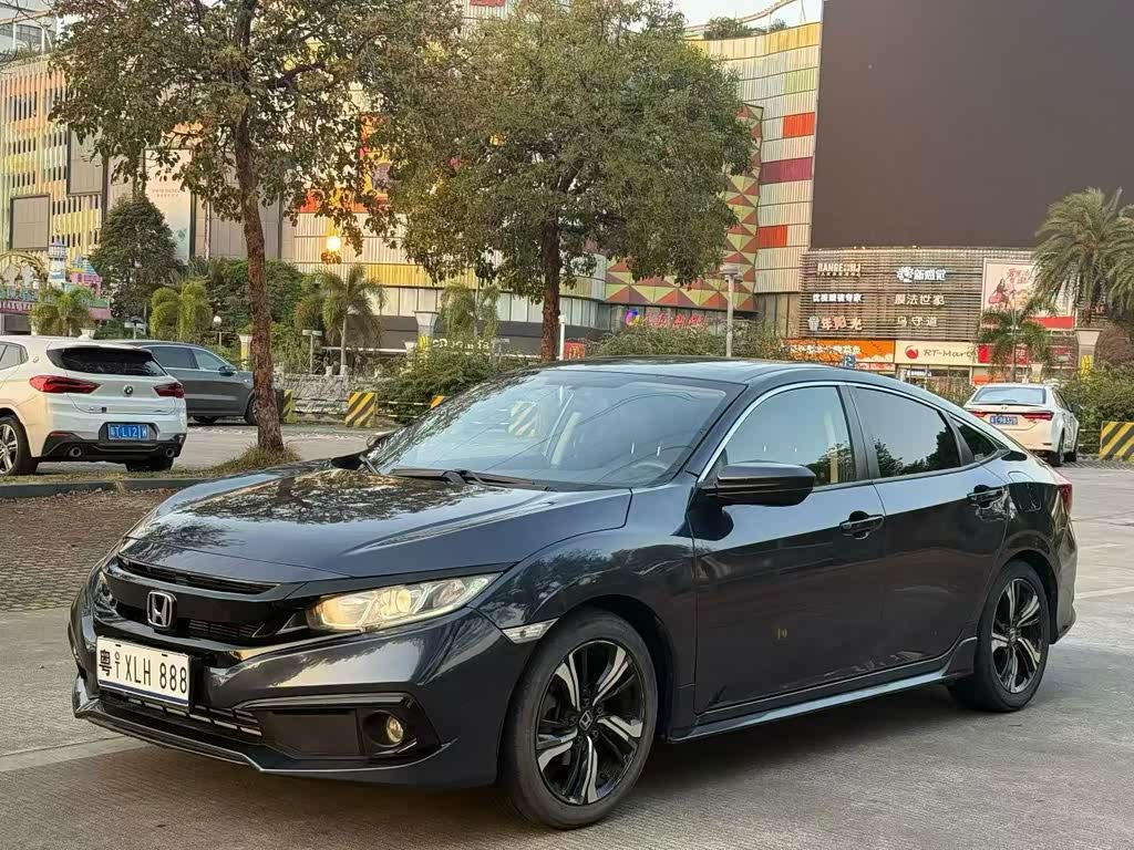 Honda Civic 2019 220TURBO CVT V