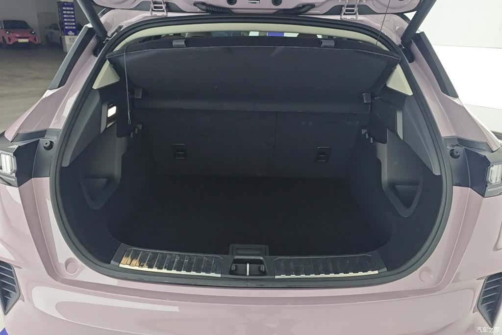 Lynk & Co 02, 2023 4