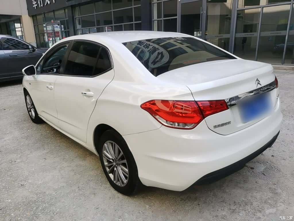 Citroen C4, 2015 все фото