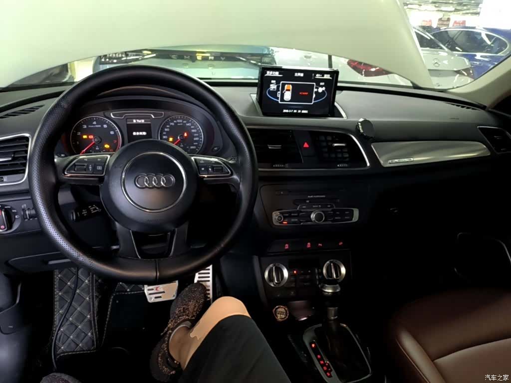 Audi Q3, 2014 10