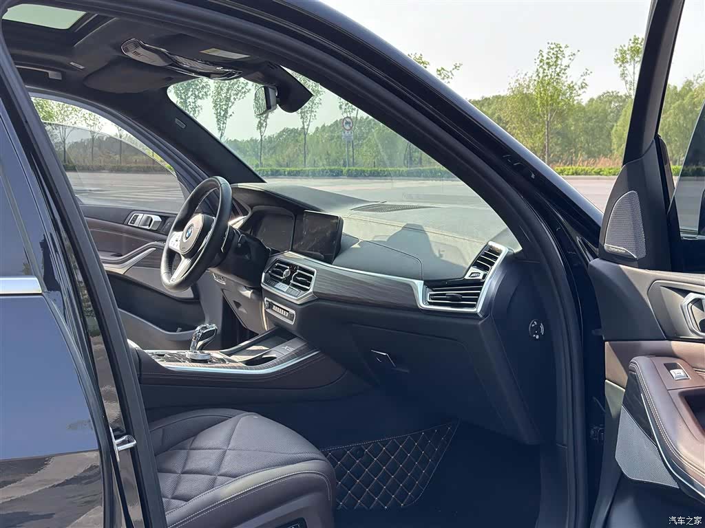 BMW X5, 2023 8
