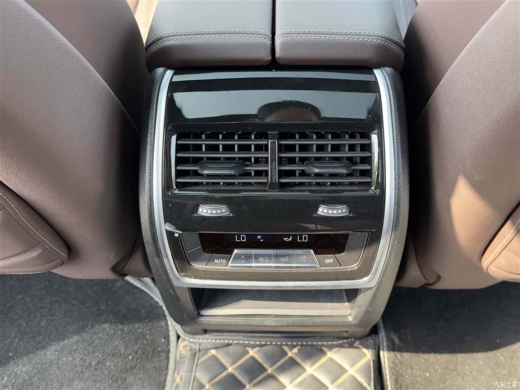 BMW X5, 2023 12