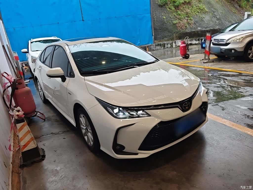 Toyota Corolla, 2024 4