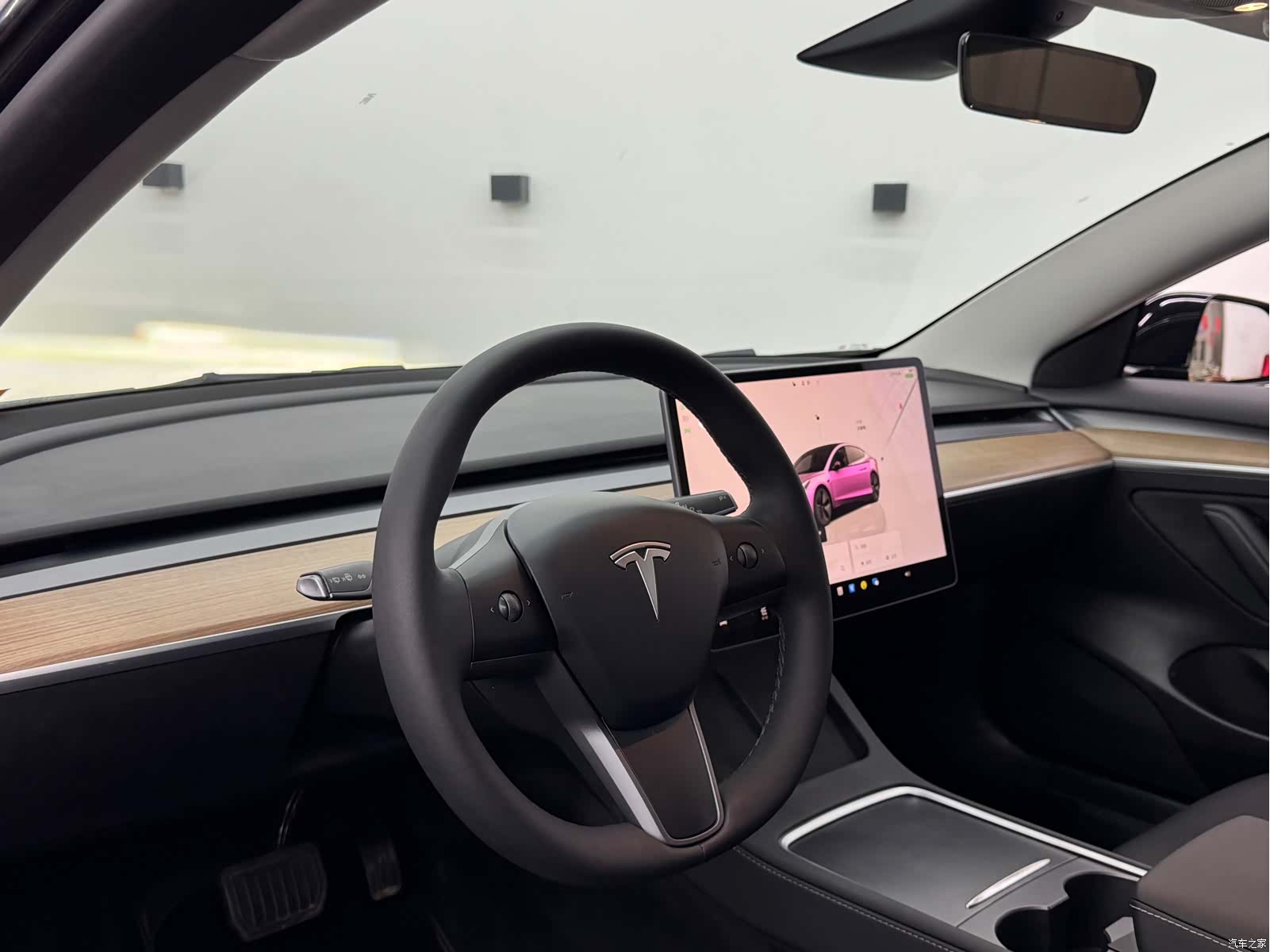 Tesla Model 3, 2023 все фото