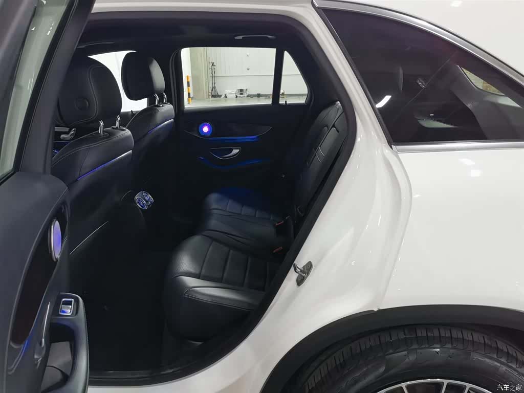 Mercedes-Benz GLC, 2018 15