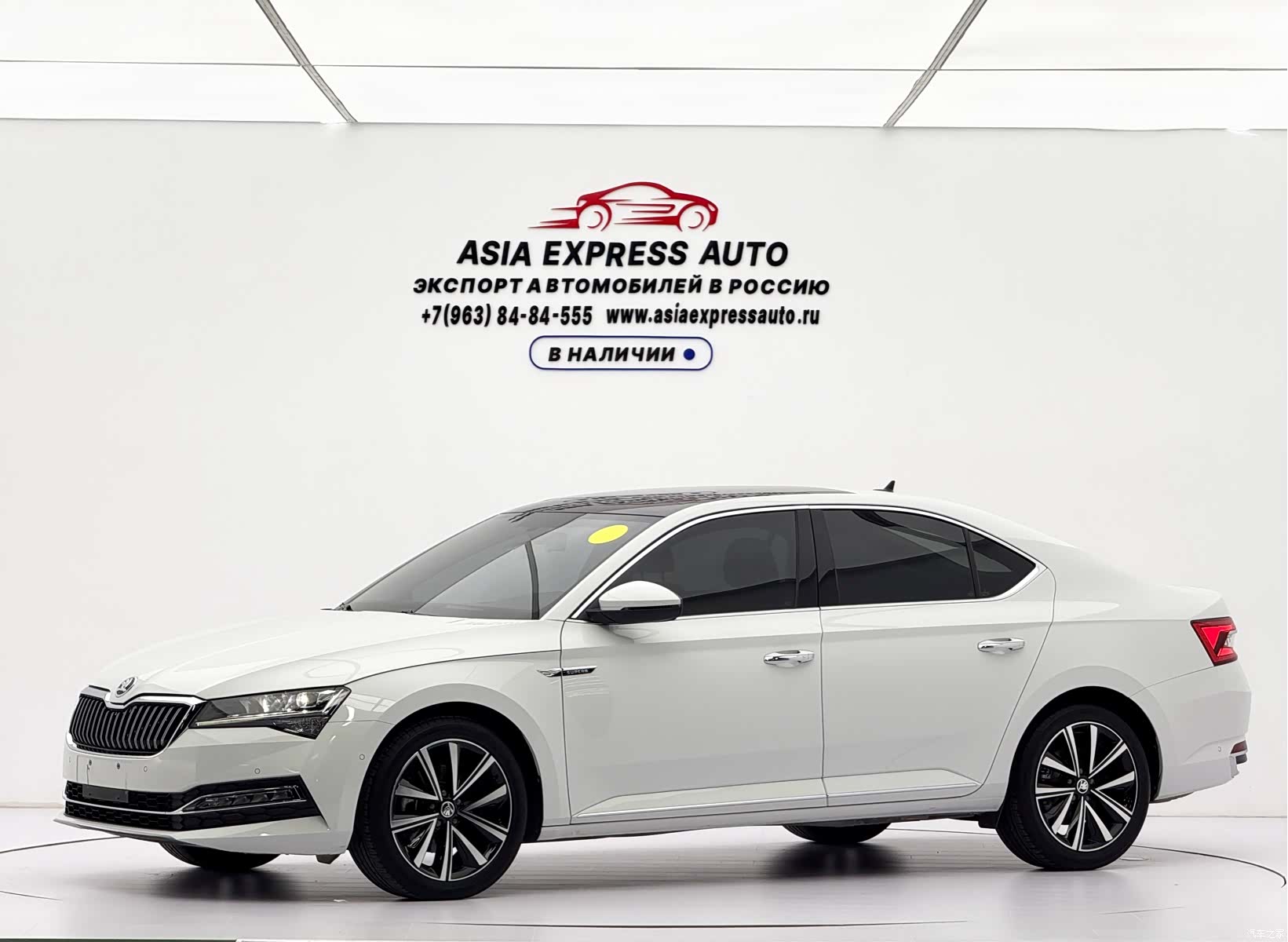 Skoda Superb, 2023 1