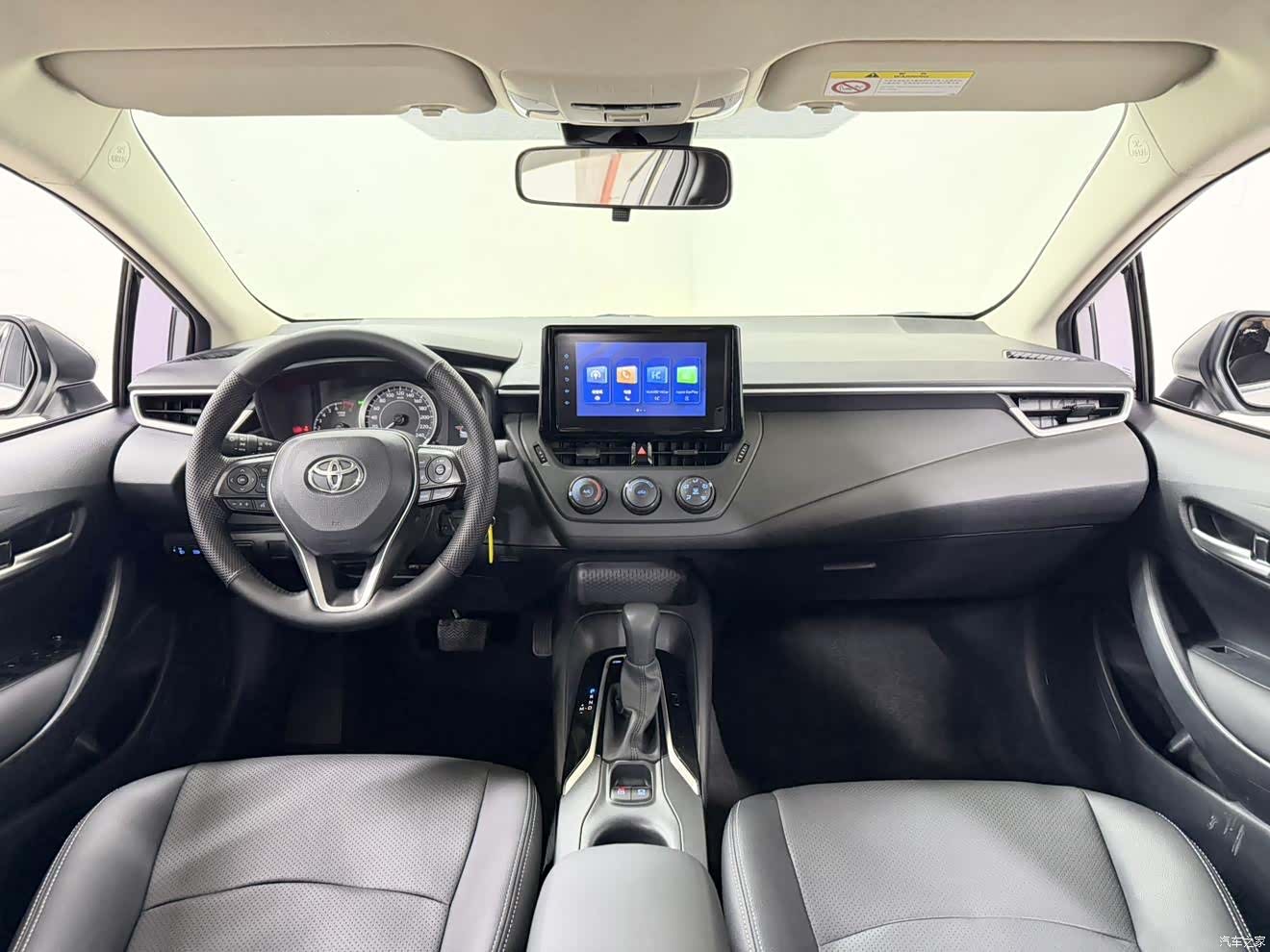 Toyota Corolla, 2022 11