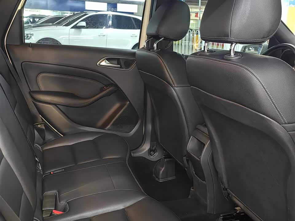 Mercedes-Benz Class B