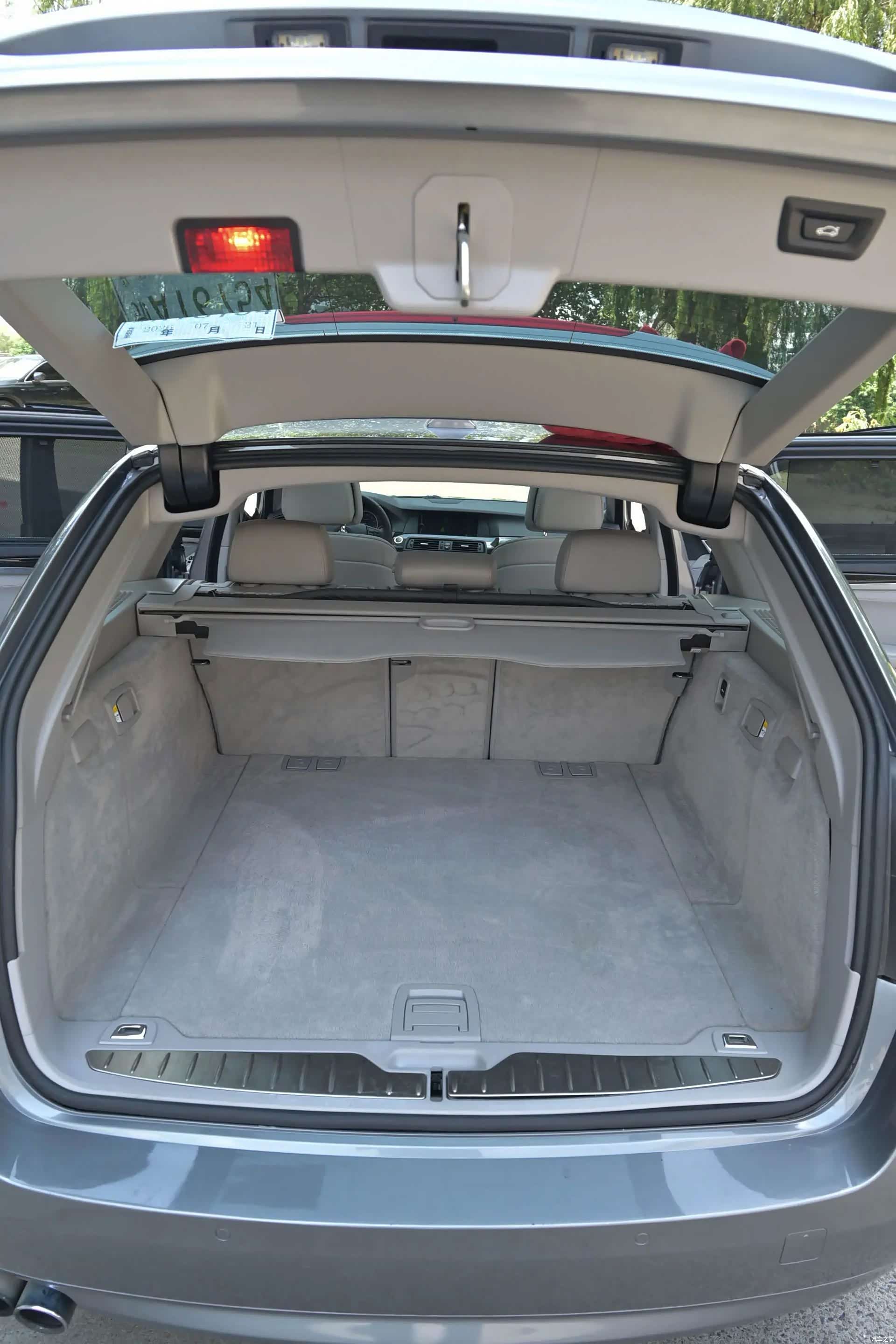 BMW 5 Series, 2012 14
