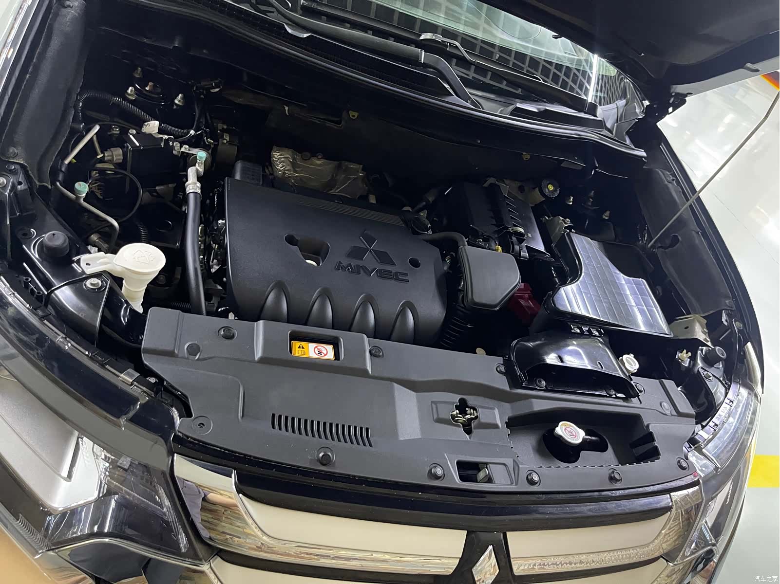Mitsubishi Outlander, 2017 15
