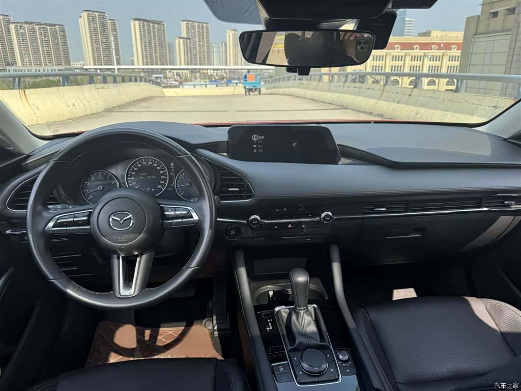 Mazda Mazda3, 2023 24
