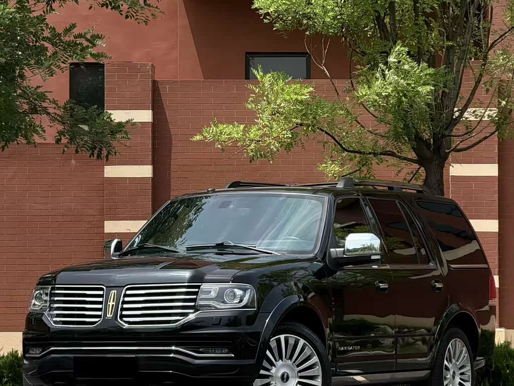 Lincoln Navigator
