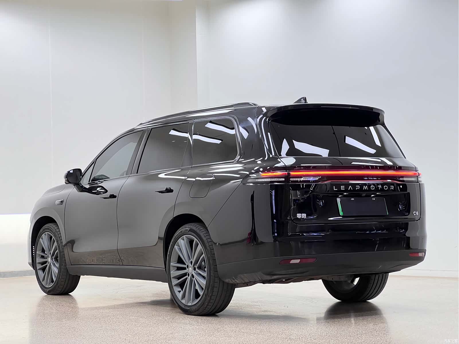 Leapmotor C16, 2025 все фото