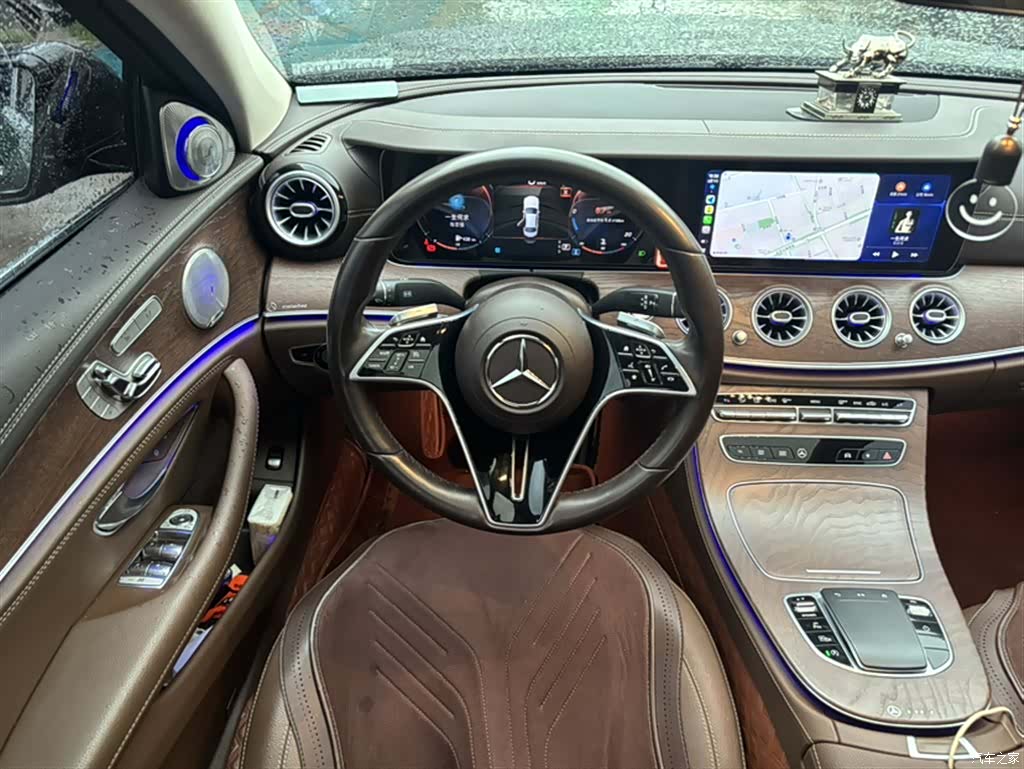 Mercedes-Benz E-Class, 2023 13
