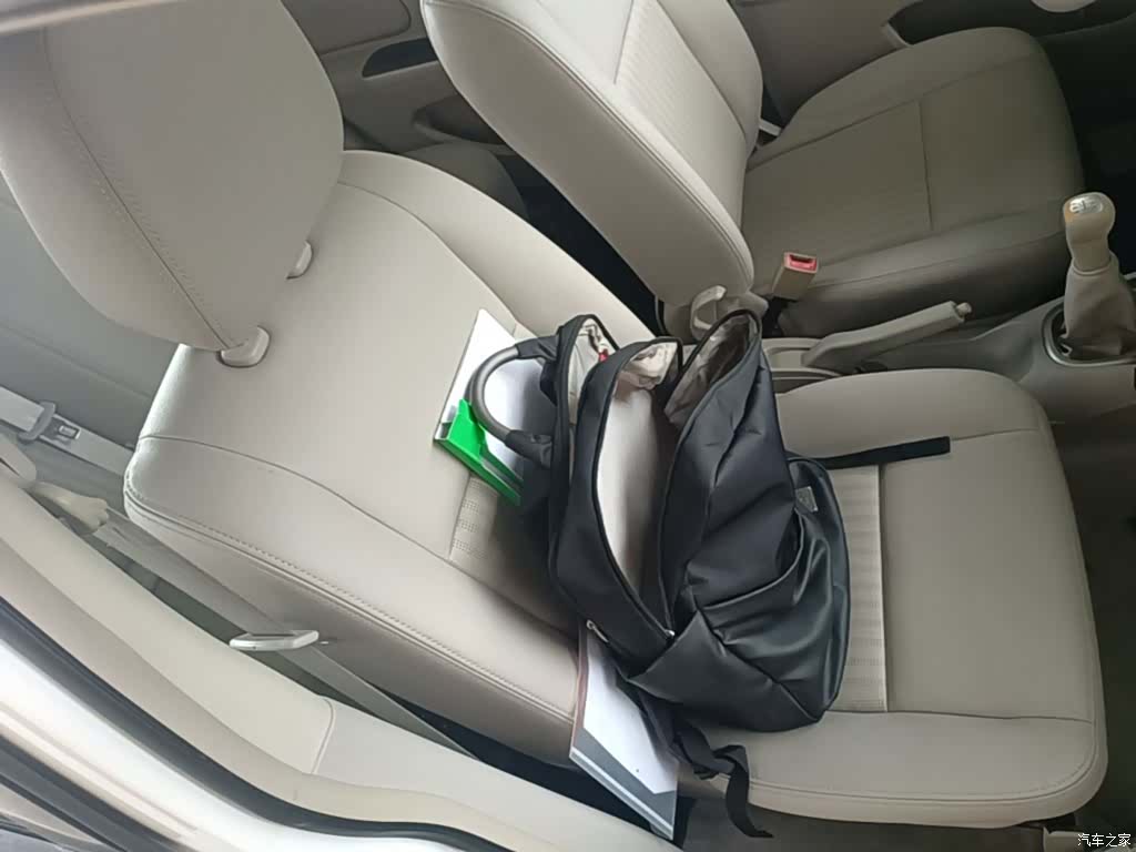Nissan D50, 2015 25