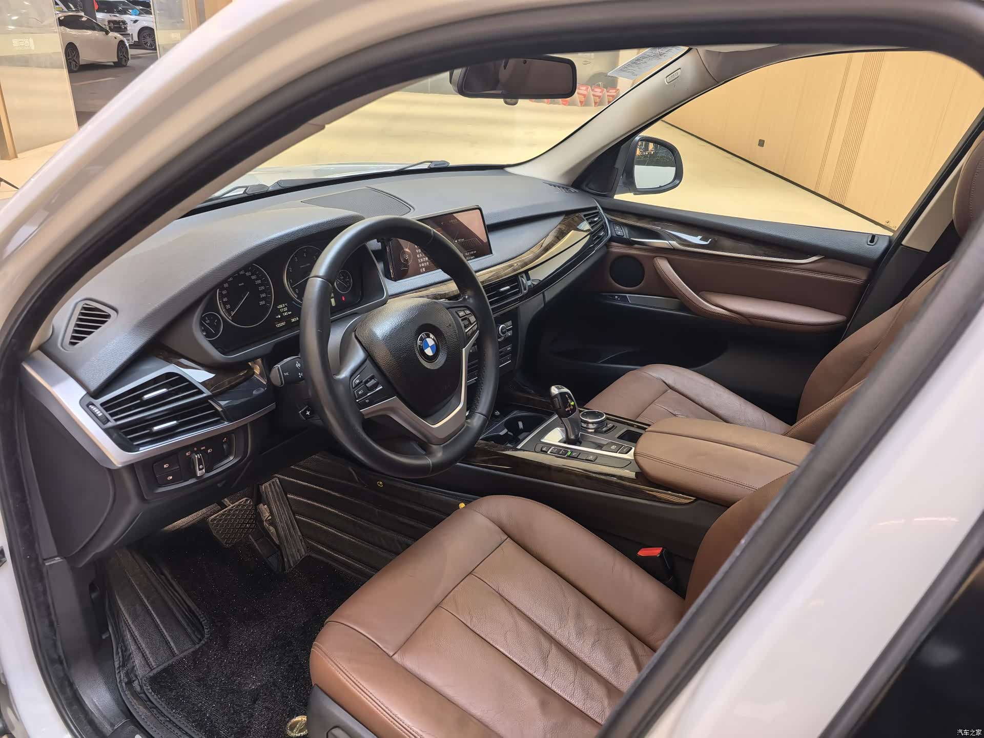 BMW X5, 2014 8