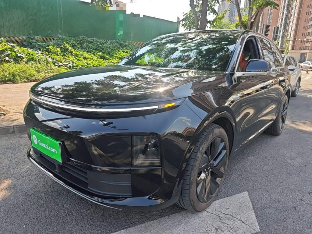 Li Auto L6