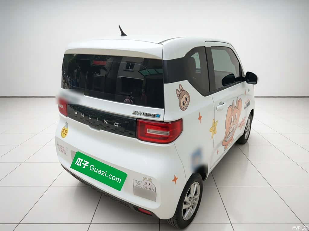 Wuling MINIEV, 2021 4