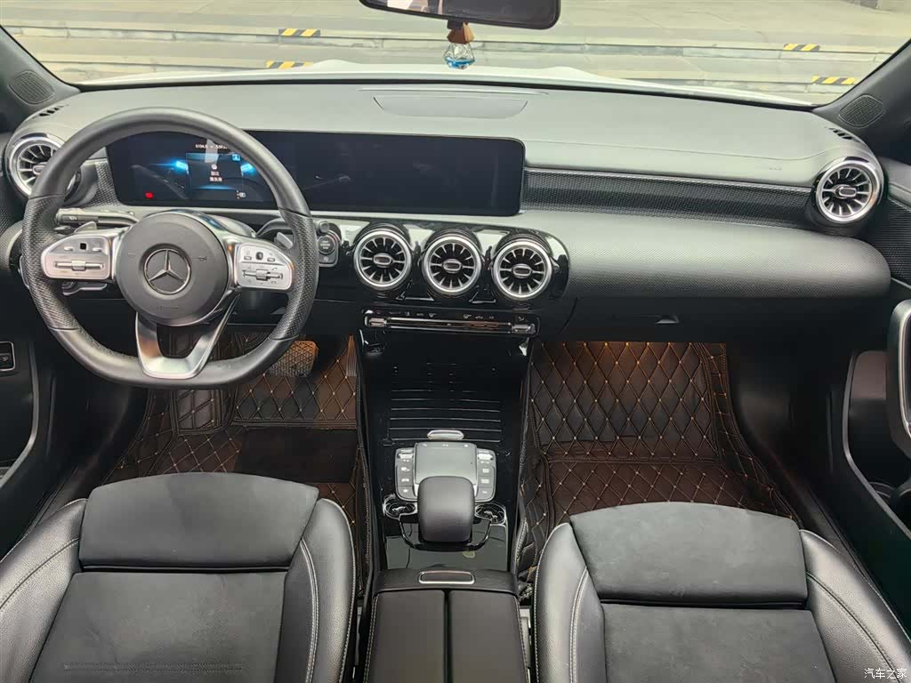 Mercedes-Benz A-Class, 2021 13