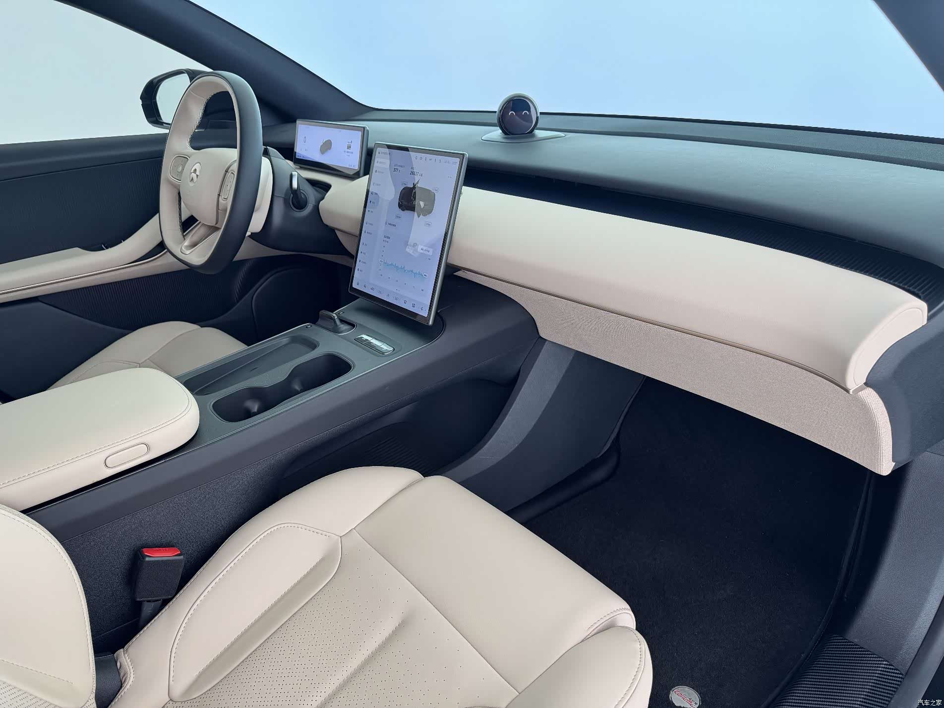 NIO ET5, 2024 10