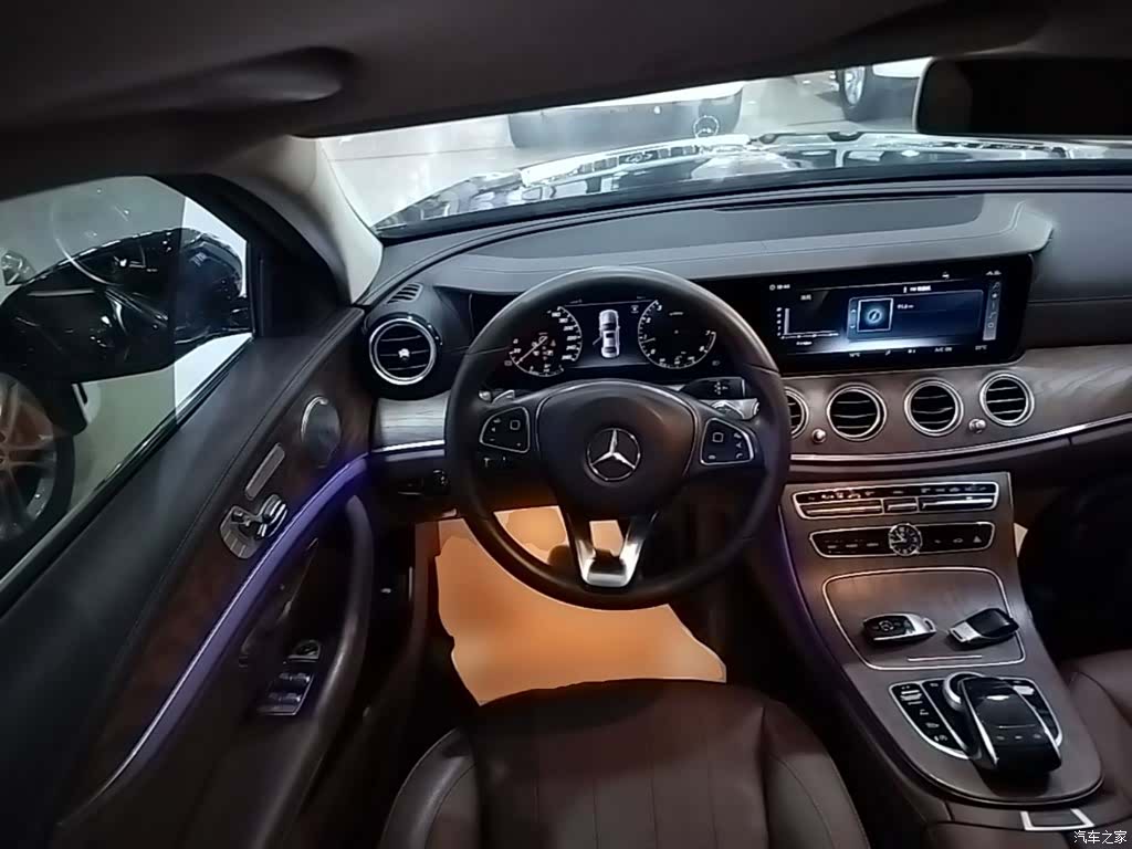 Mercedes-Benz E-Class, 2018 11