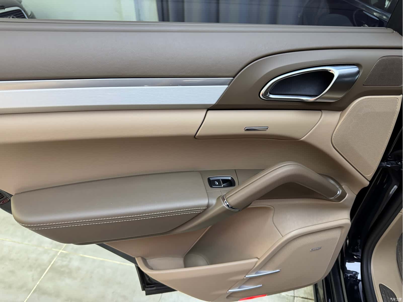 Porsche Cayenne, 2012 18